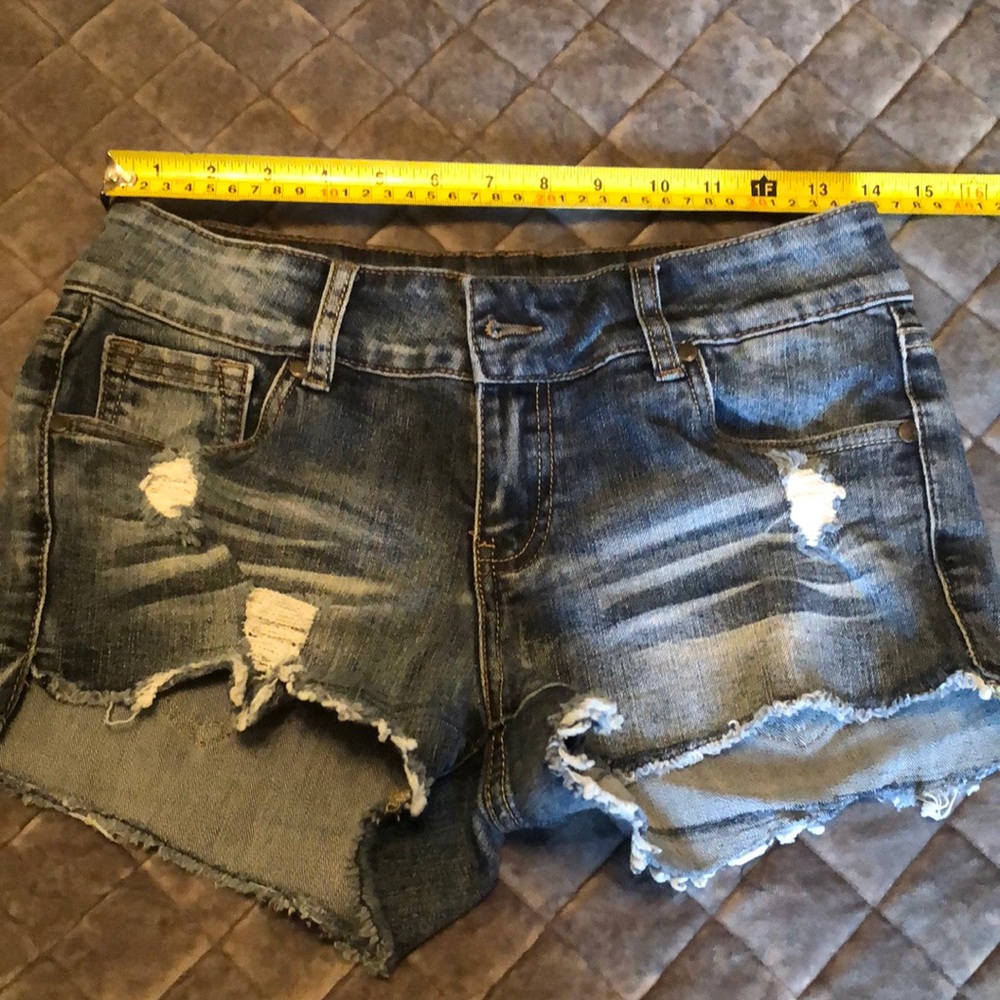 Dollhouse midi short size 7